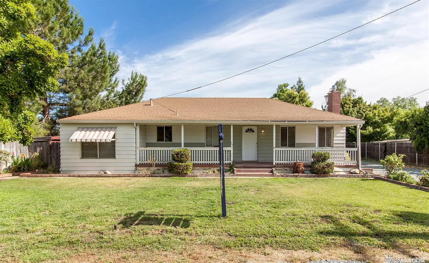 2301 Temperate Ave photo 1