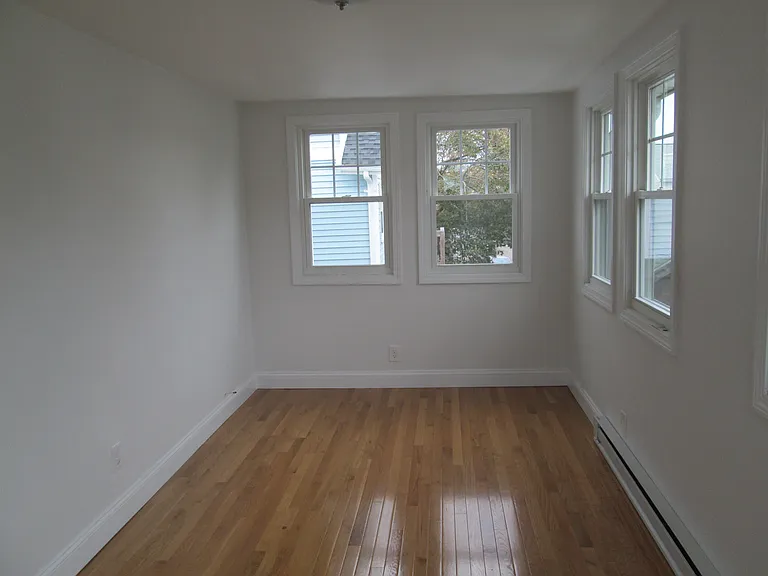 83 Webster St #83 — Photo 9