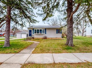 108 2nd St NW, Dodge Center, MN 55927