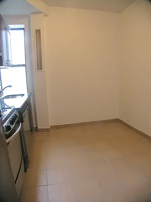 Rented by DSA Realty | media 75