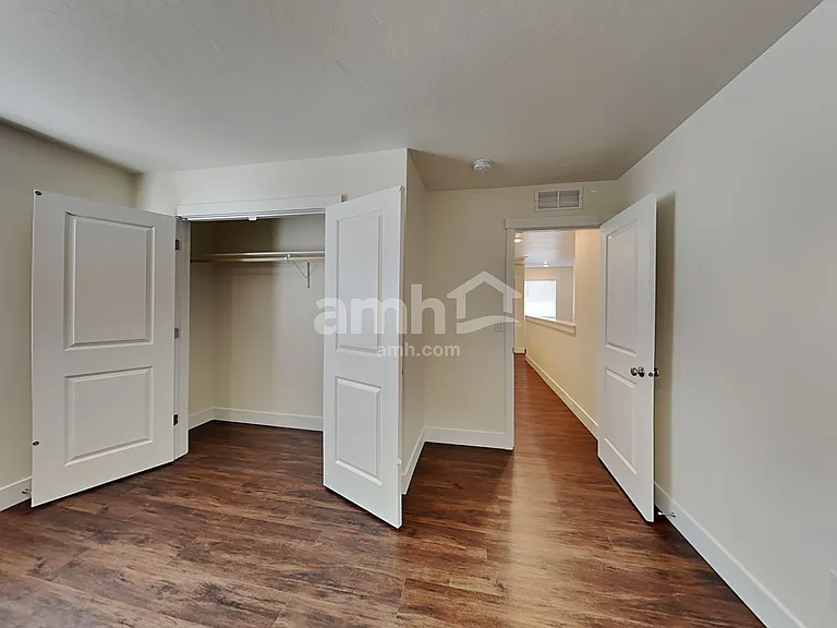 1034 Jillian Ave — Photo 15