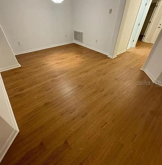 7249 Twin Cedar Ln — Photo 9