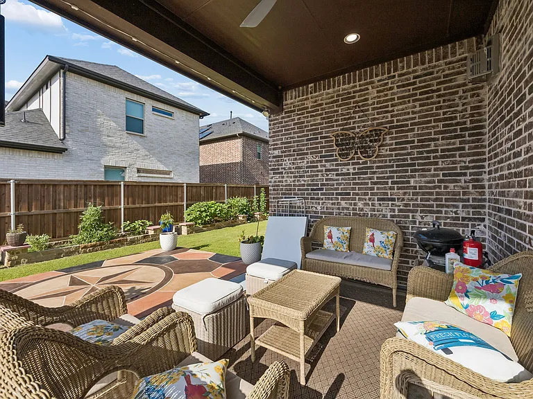 4500 El Paso Dr — Photo 32