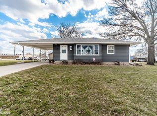 501 E Maple Ave, Conrad, IA 50621