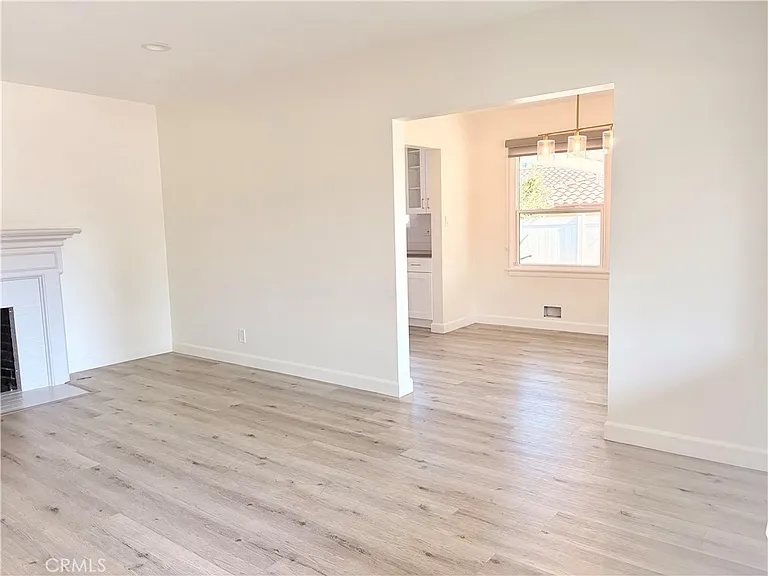 100 Eastern Ave — Photo 5