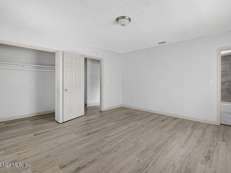 845 Ontario St — Photo 25