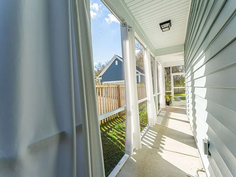 3257 Moonlight Dr — Photo 52
