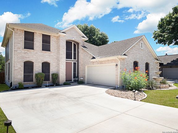 2nd image of 13707 AUBURN OAKS