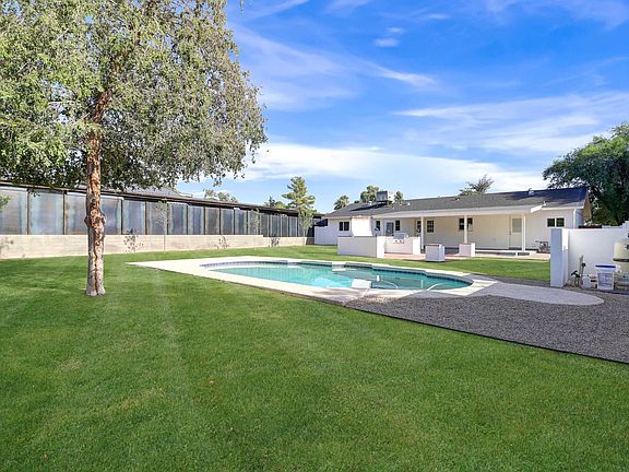 2nd image of 4336 E Calle Feliz