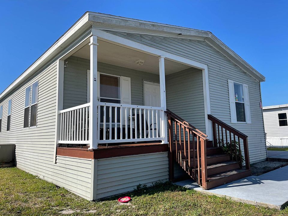 1st image of 1412 Autumn Dr