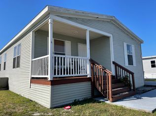 1412 Autumn Dr, Tampa, FL 33613