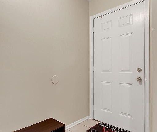 2nd image of 627 Westwood St