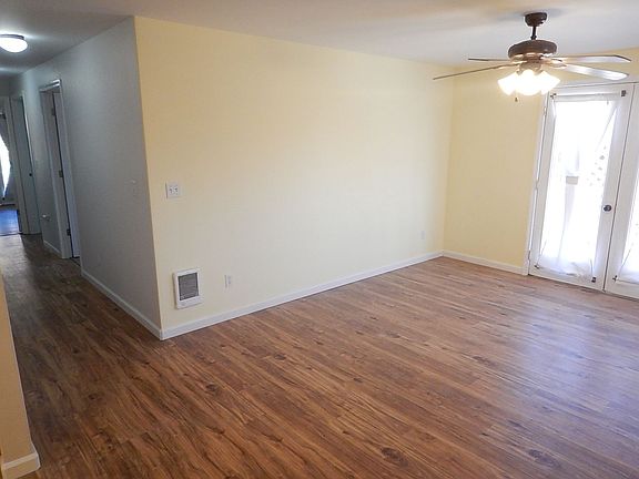 5th image of 2373-2379 NE Tennessee Ln #2