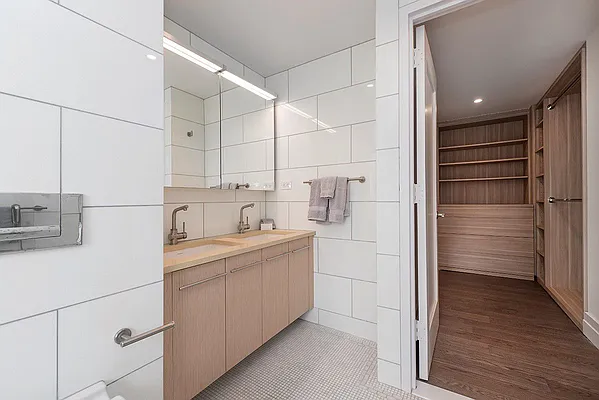 Rented by Bold New York | media 4