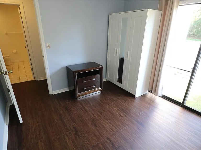 5424 Saddlebrook Way — Photo 37