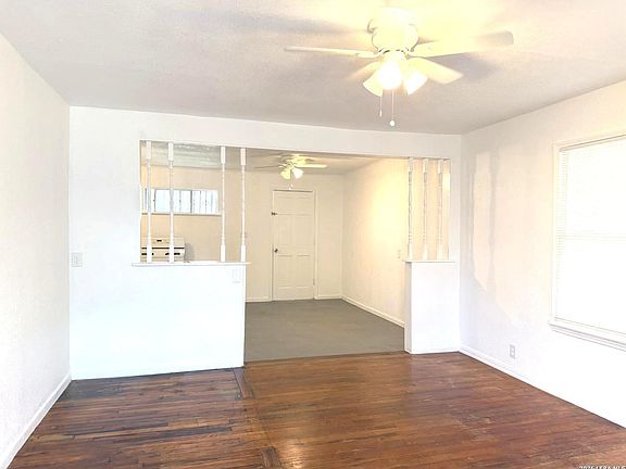 2nd image of 122 Waugh