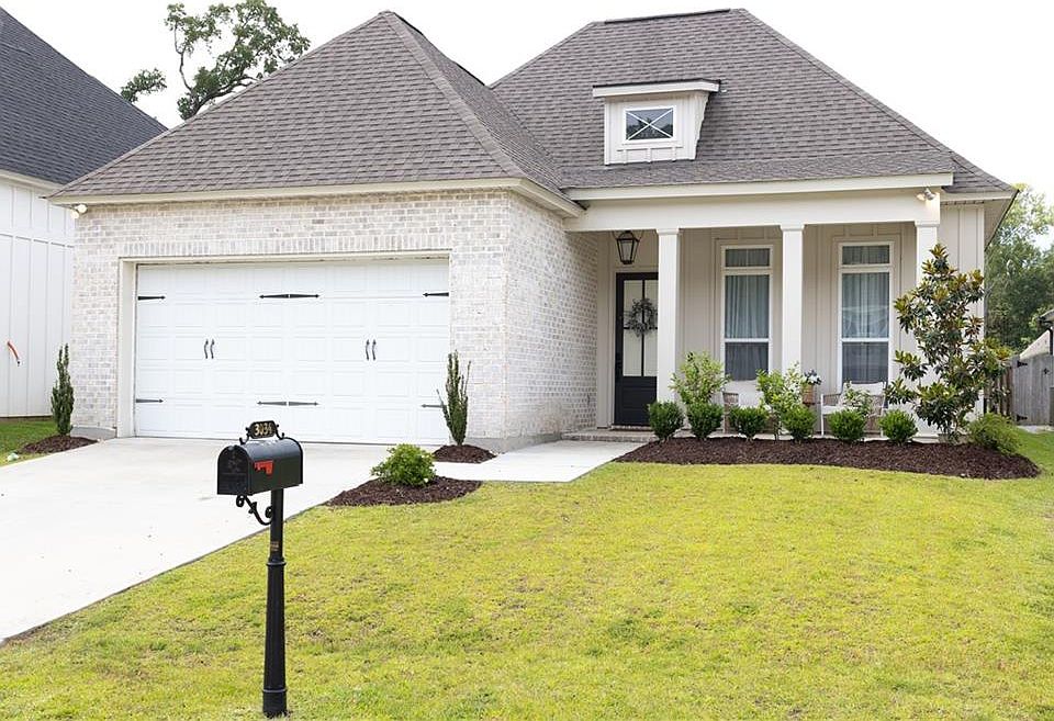 1st image of 3034 Moss Point Ln