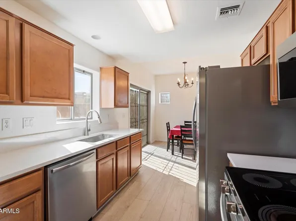 3703 E MITCHELL Drive, Phoenix, AZ 85018