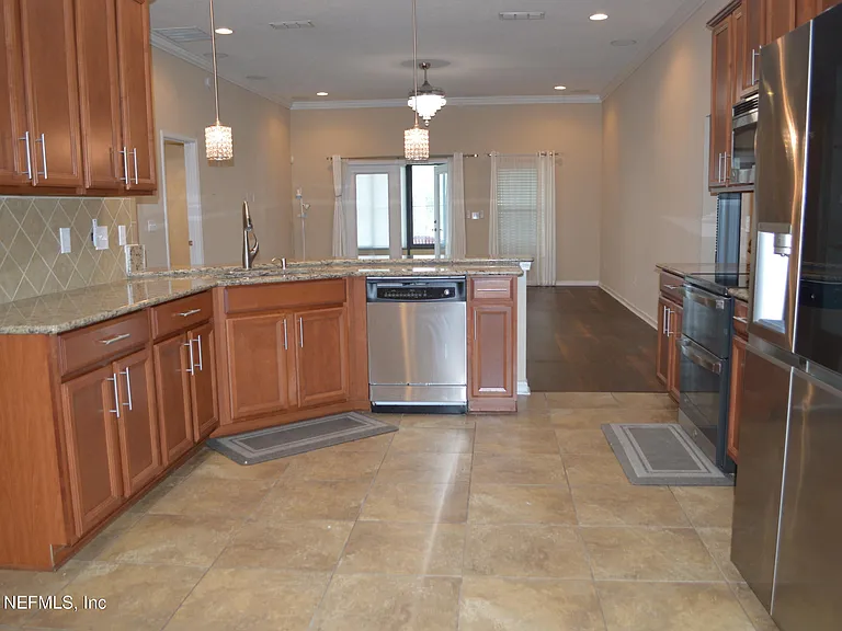 4559 Plantation Oaks Blvd — Photo 6