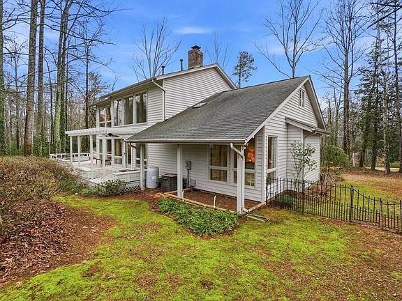 4th image of 417 Forest Lane Dr