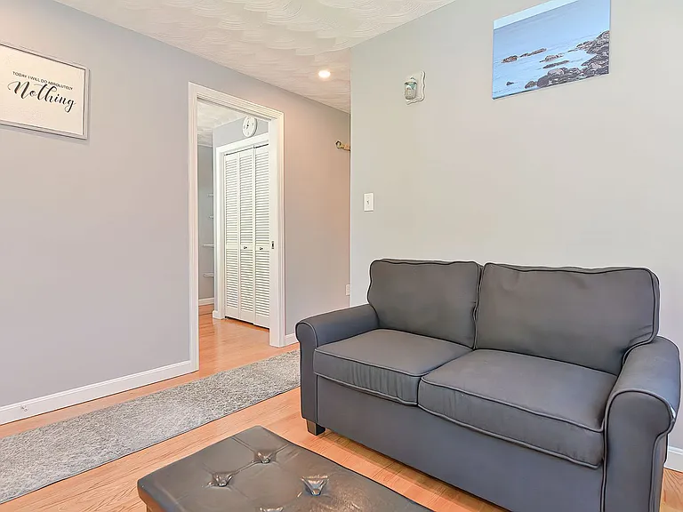 10 Josephs Way — Photo 21