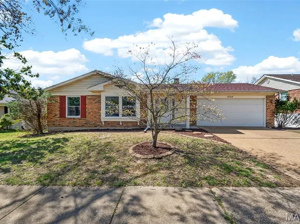 5749 Lost Brook Ct, Saint Louis, MO 63129