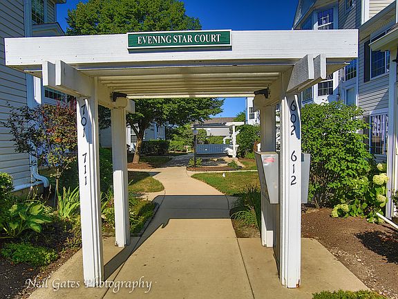 4th image of 709 Hidden Creek Ln