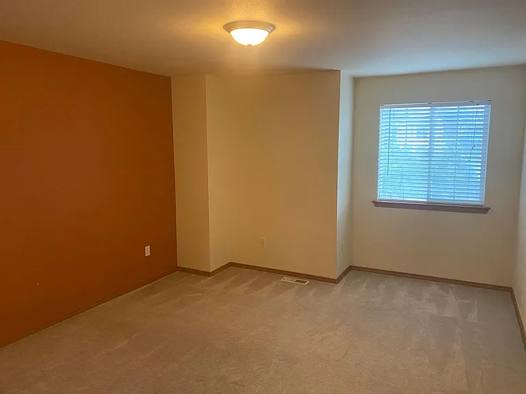 2213 188th Pl SW — Photo 9