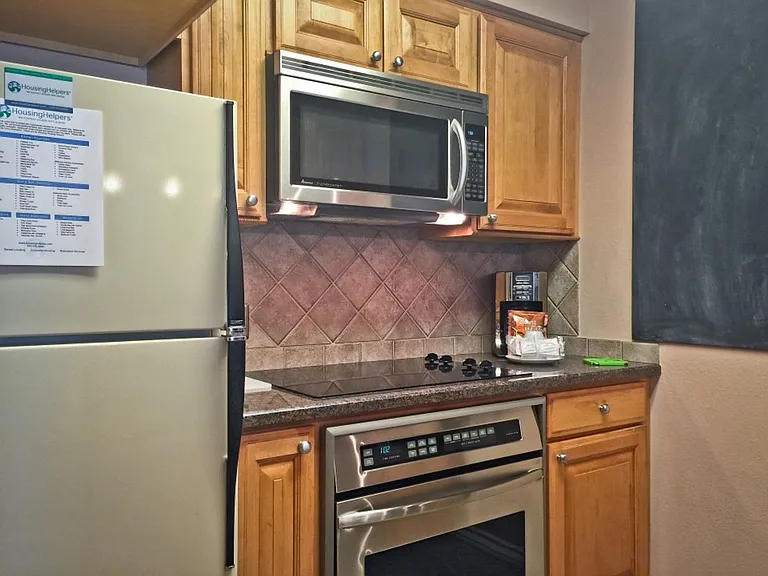 2727 Folsom St #310 — Photo 5