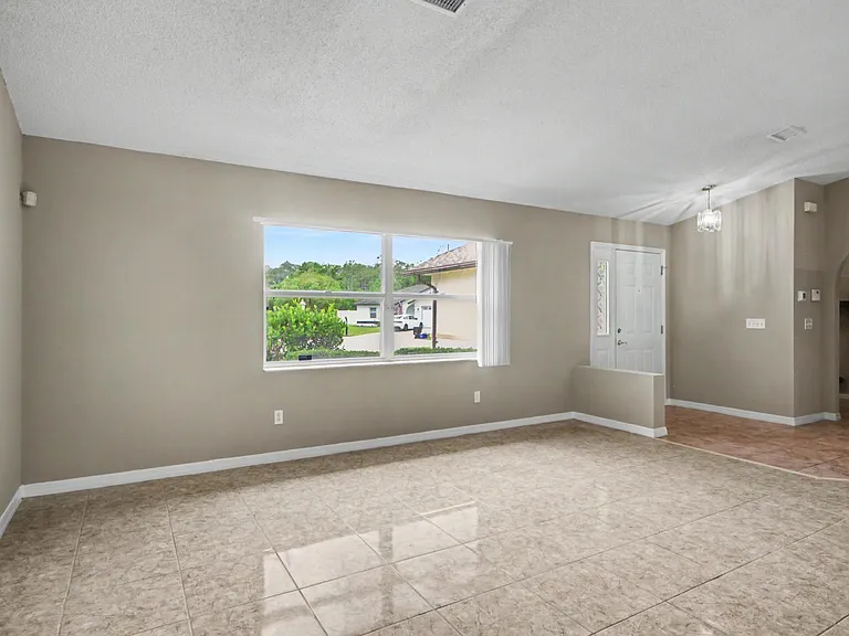 4 Foxhall Ct — Photo 5