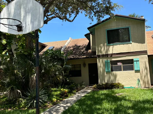 187 NE 6th Ct #1, Dania, FL 33004