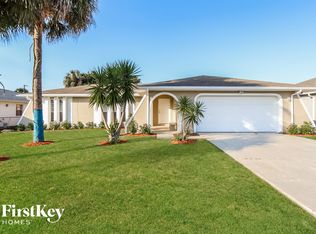 2027 Beekman St NE, Palm Bay, FL 32905