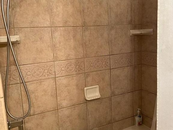 5th image of 11813 Terrace Dr