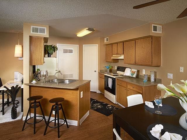 Open Kitchen