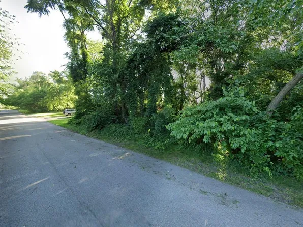 3700 Maple St, Hobart, IN 46342