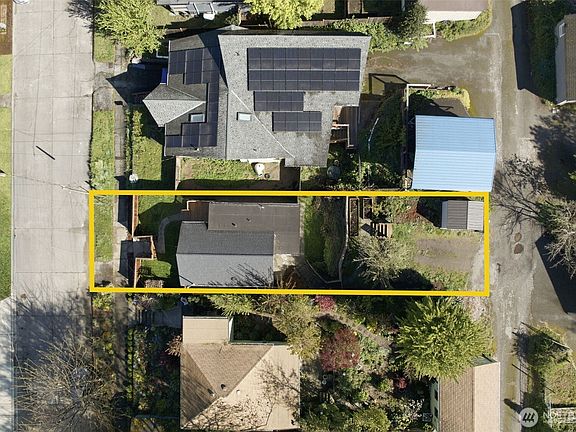 4th image of 110 Olympic Ave