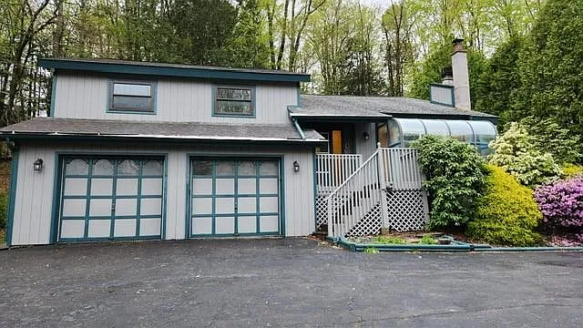 14 Lakeview Dr — Photo 23