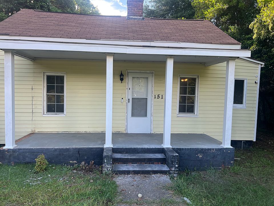 1st image of 151 Union St NE