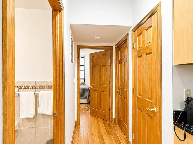 294 W 92nd St #2A — Photo 8