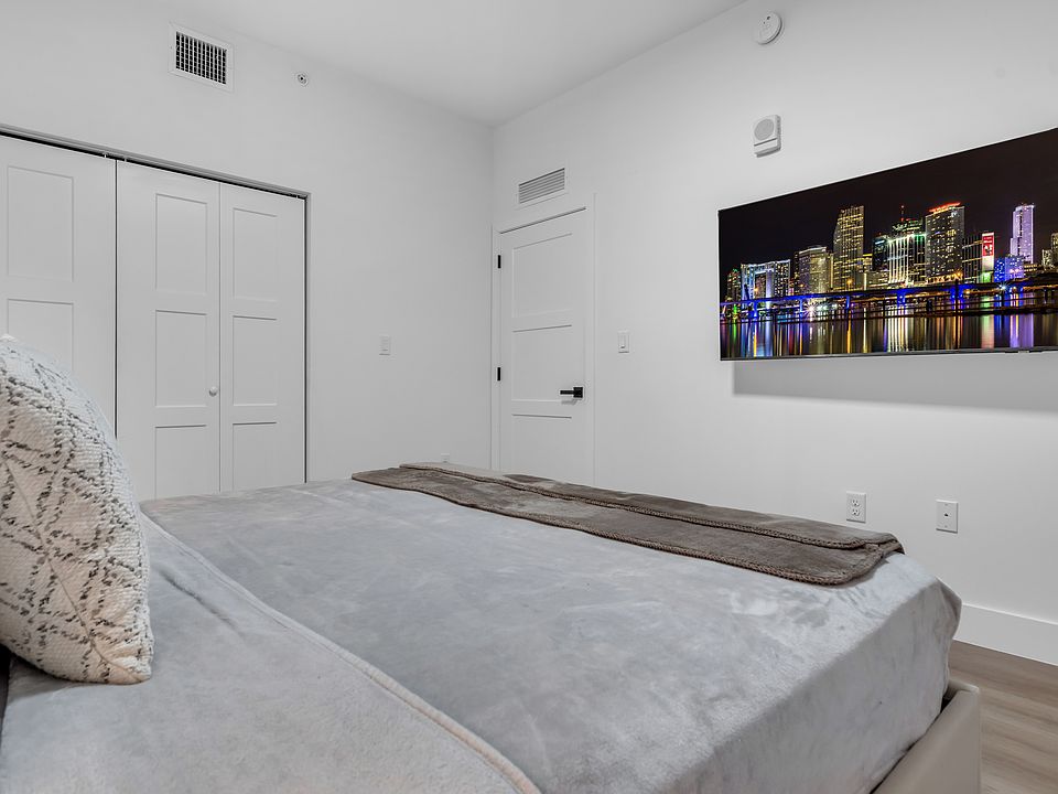 2nd image of 3728 NW 19th Ave #203