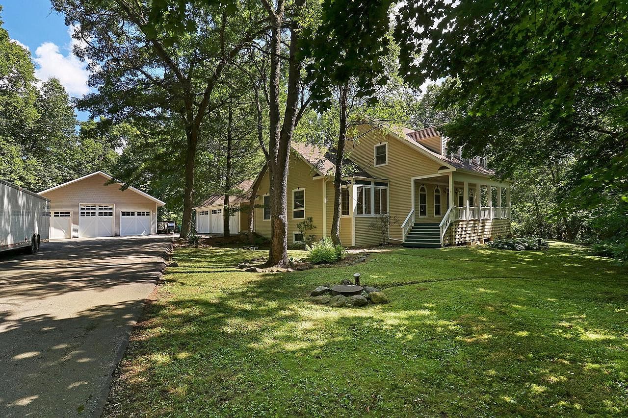 21720 65th STREET, Bristol, WI 53104 Zillow