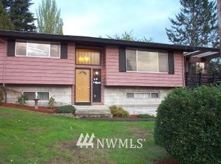 75 SE Fairview St, Chehalis, WA 98532