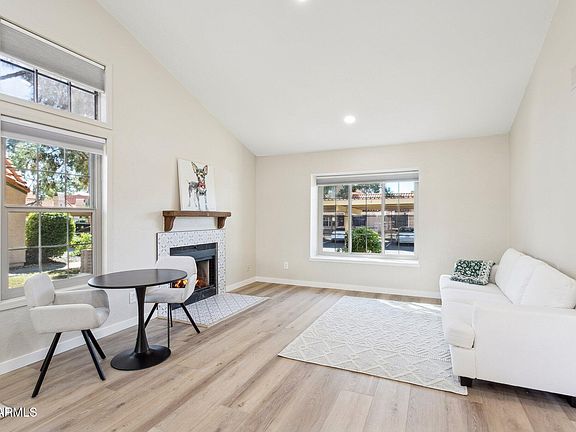 3rd image of 4901 E KELTON Lane #1267
