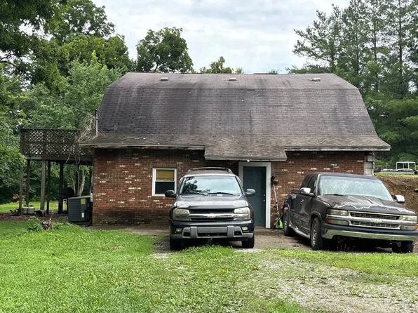 71 Free Ln, Dunmor, KY 42339