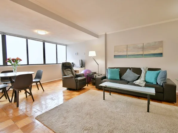 6 Whittier Pl APT 15O, Boston, MA 02114