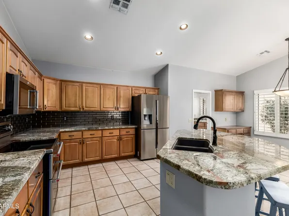 9011 E NACOMA Drive, Sun Lakes, AZ 85248