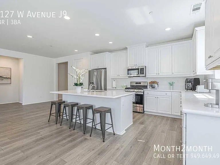 6127 W Avenue J9 — Photo 10