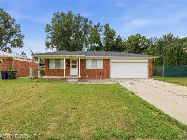 4922 Sanford Dr, Sterling Heights, MI 48310