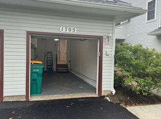 1705 Waterford Rd #25, Morrisville, PA 19067
