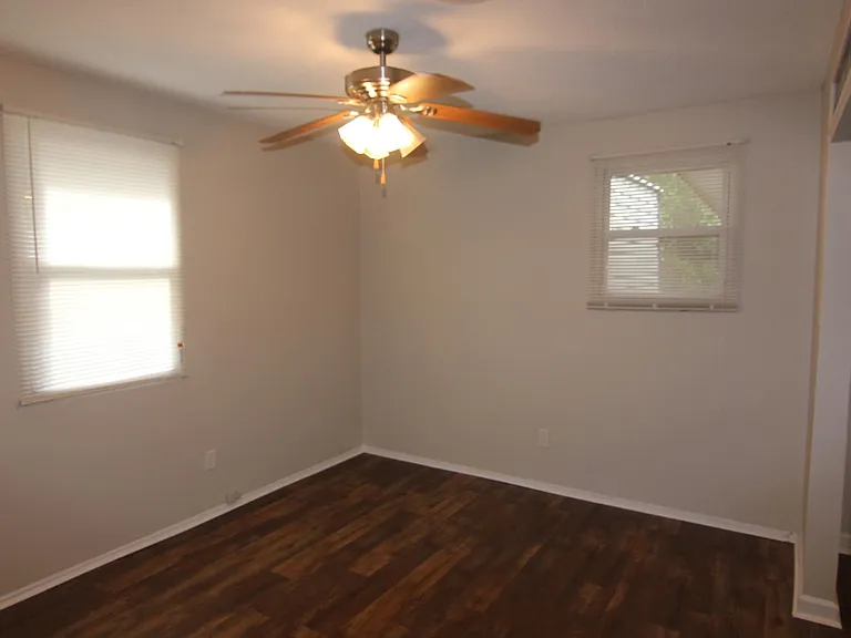 Bedroom #1